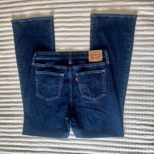 Levi's Women's 725 High rise Bootcut 31 Blue Jeans
W31 L32